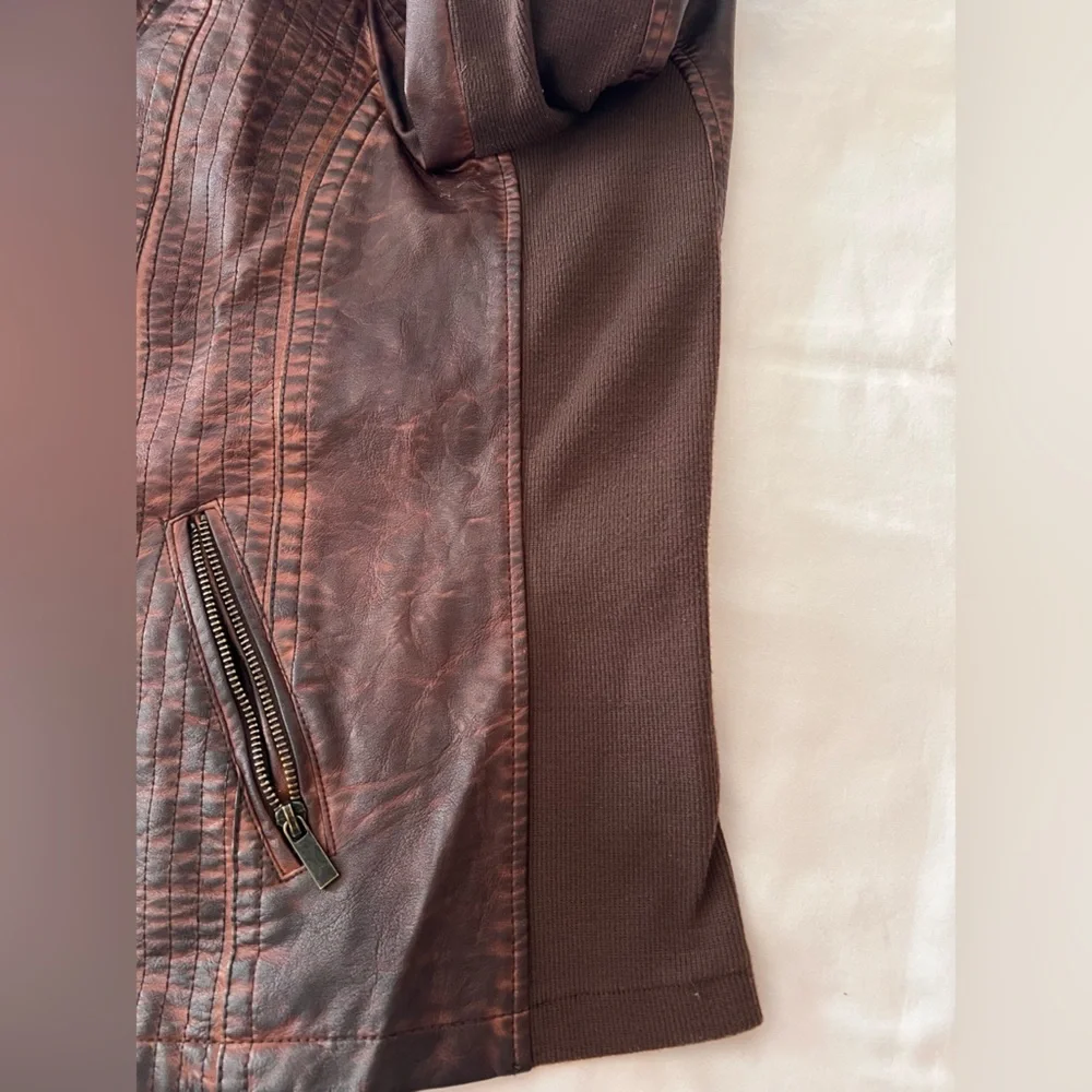 Women’s Maurices Brown Faux Leather Moto Jacket - Picture 2 of 9